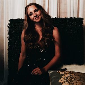 Meet your Posher, Janelle